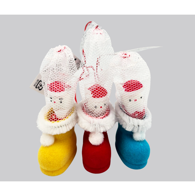 細かい封入作業